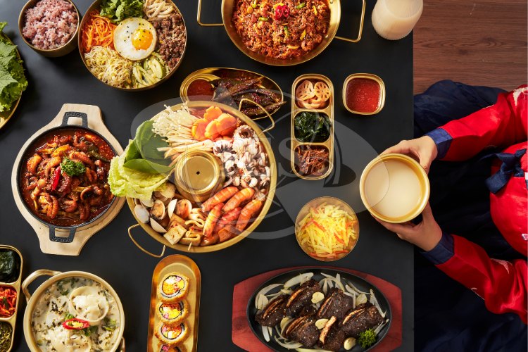 Vì sao ẩm thực đường phố Hàn Quốc lại nổi tiếng?