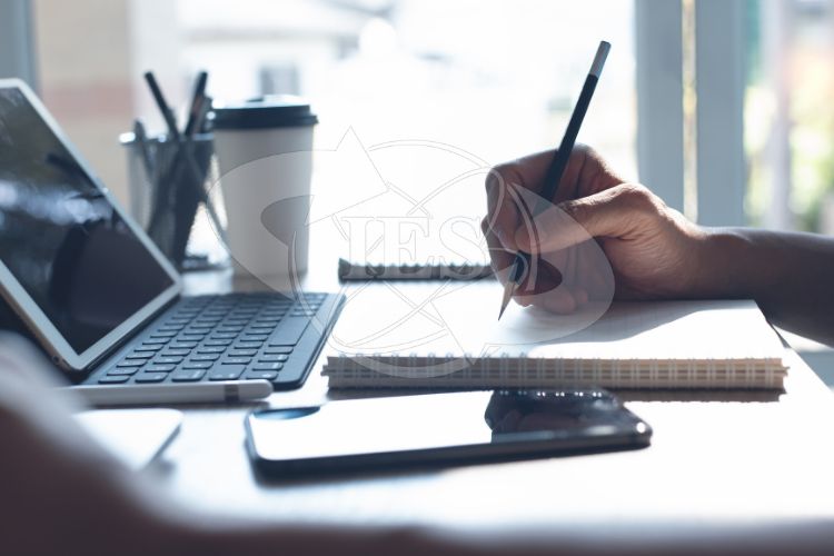 Ai phù hợp với khóa học tiếng Hàn miễn phí?