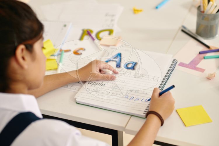 Học tiếng Hàn miễn phí có đủ để du học Hàn Quốc không?